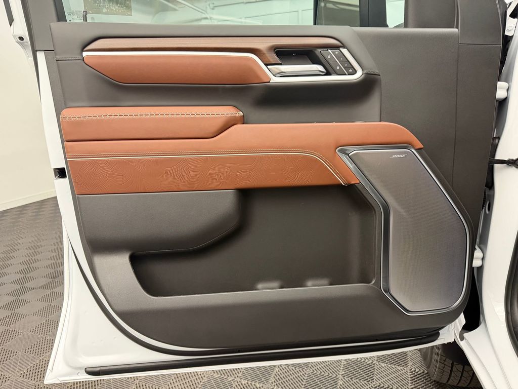 2026 GMC Sierra 3500HD Denali Ultimate - Photo 19