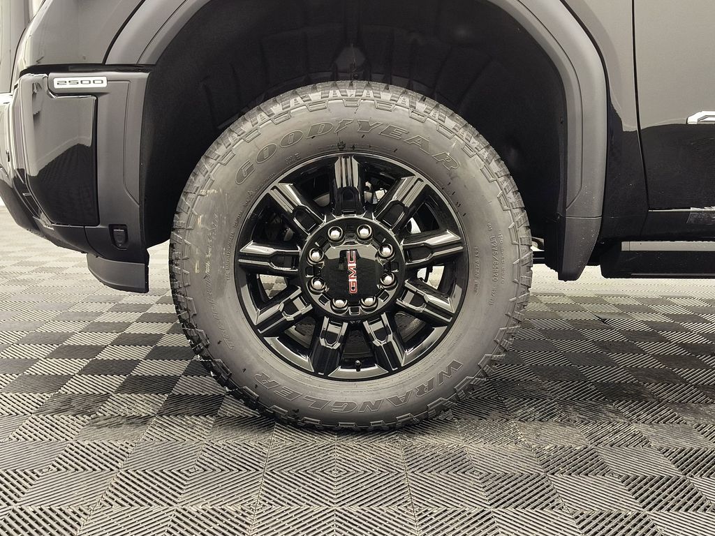 2026 GMC Sierra 2500HD AT4 - Photo 11