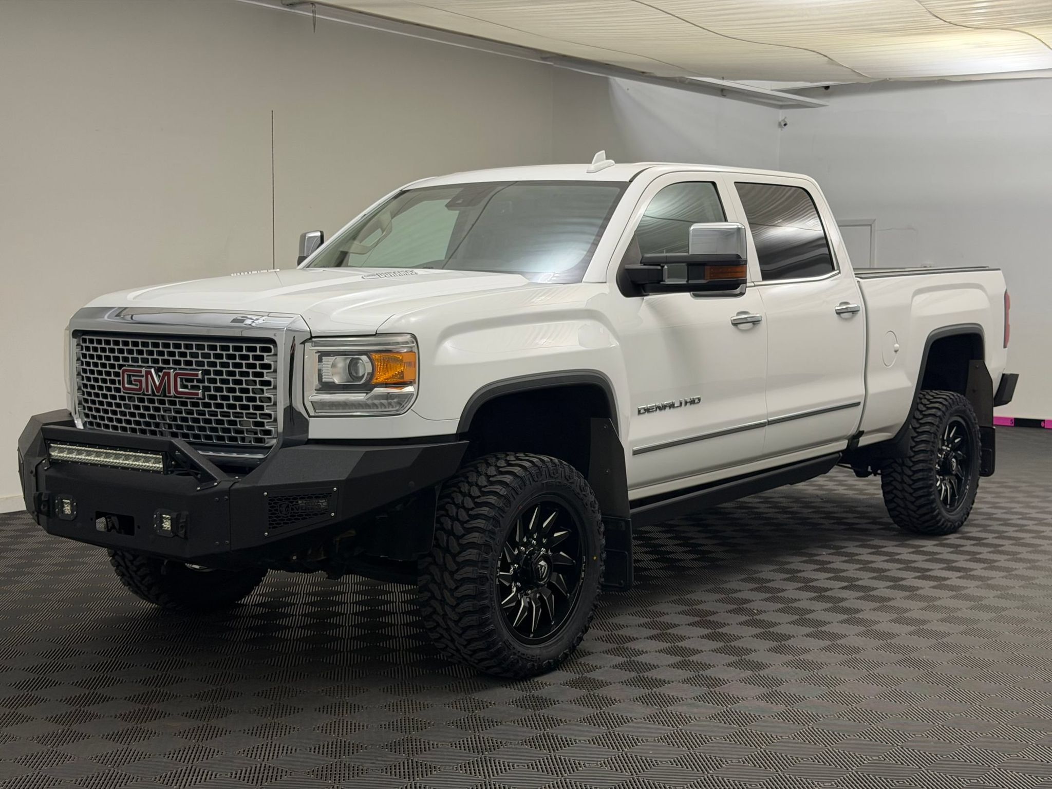  GMC Sierra 2500 HD
