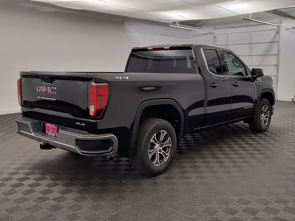 2026 GMC Sierra 1500 SLE - Photo 8