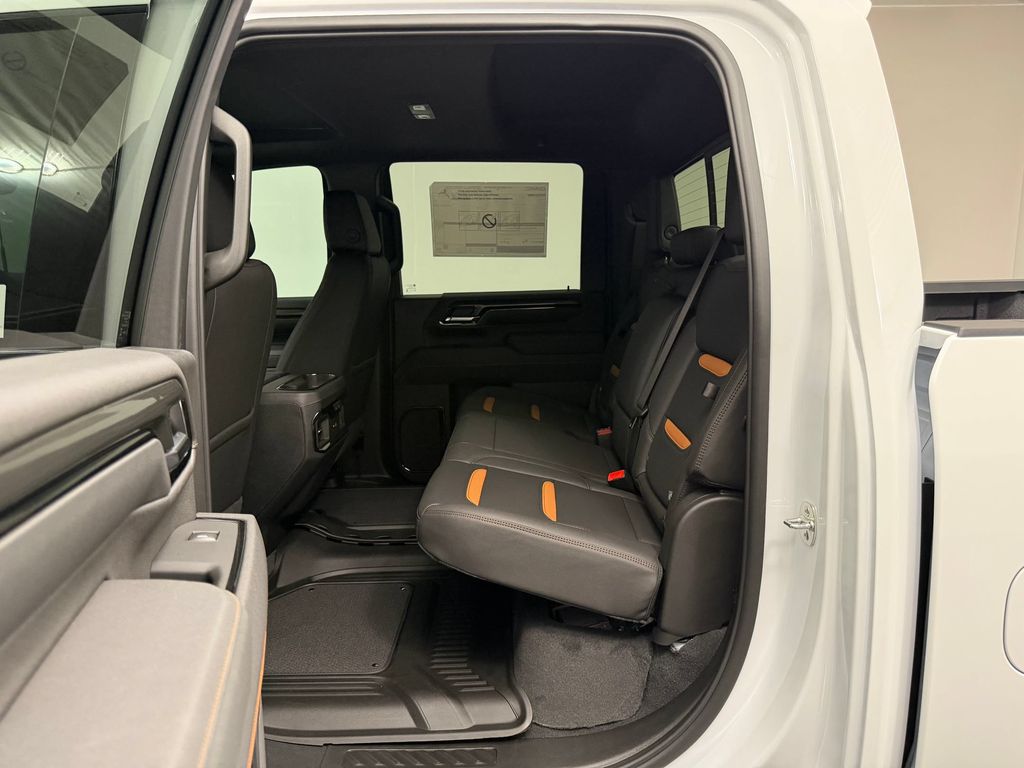 2026 GMC Sierra 3500HD AT4 - Photo 24