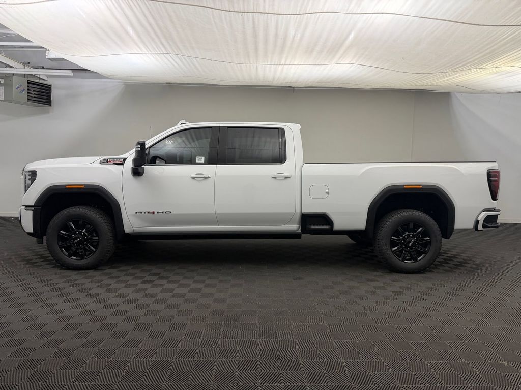 New 2026 GMC Sierra 3500 HD AT4 Truck