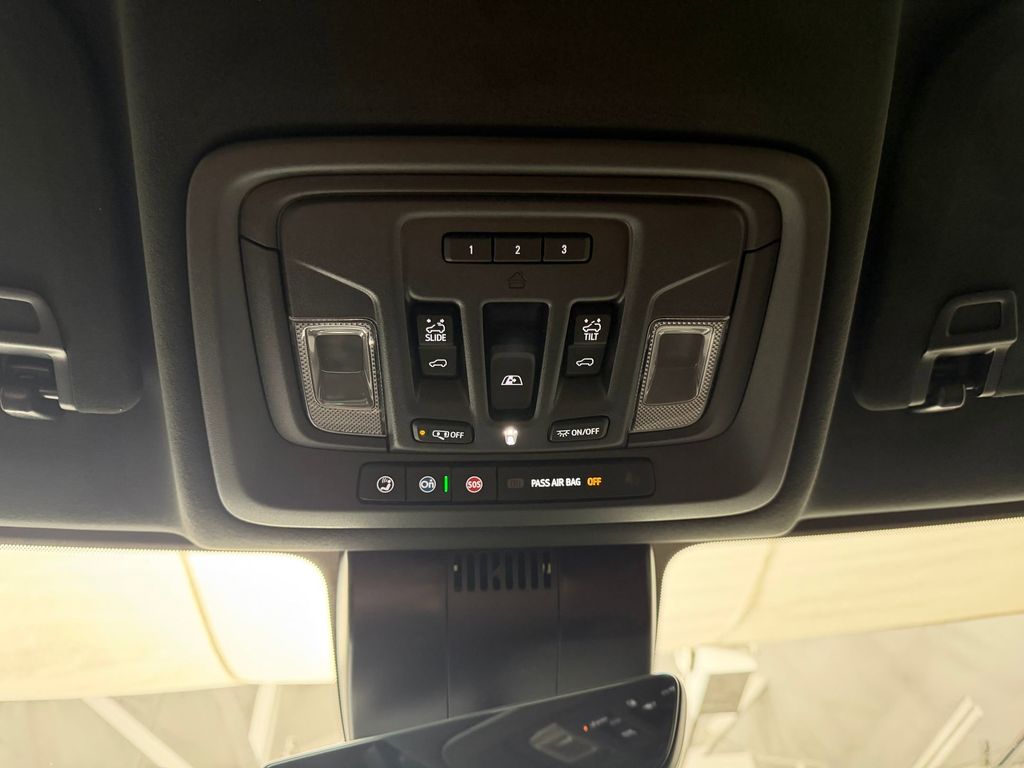 2026 GMC Sierra 3500HD Denali Ultimate - Photo 17