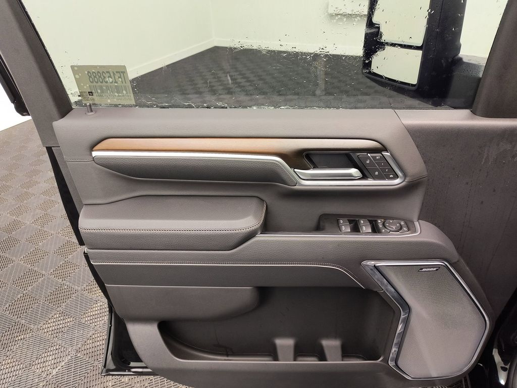 2026 GMC Sierra 3500HD Denali - Photo 19