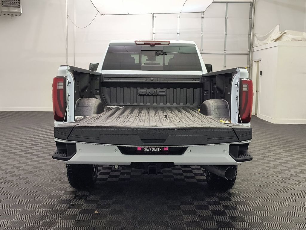 2026 GMC Sierra 2500HD Denali - Photo 18
