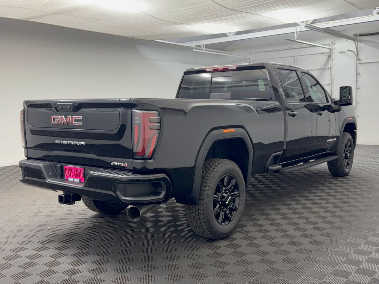 2026 GMC Sierra 3500HD AT4 - Photo 9