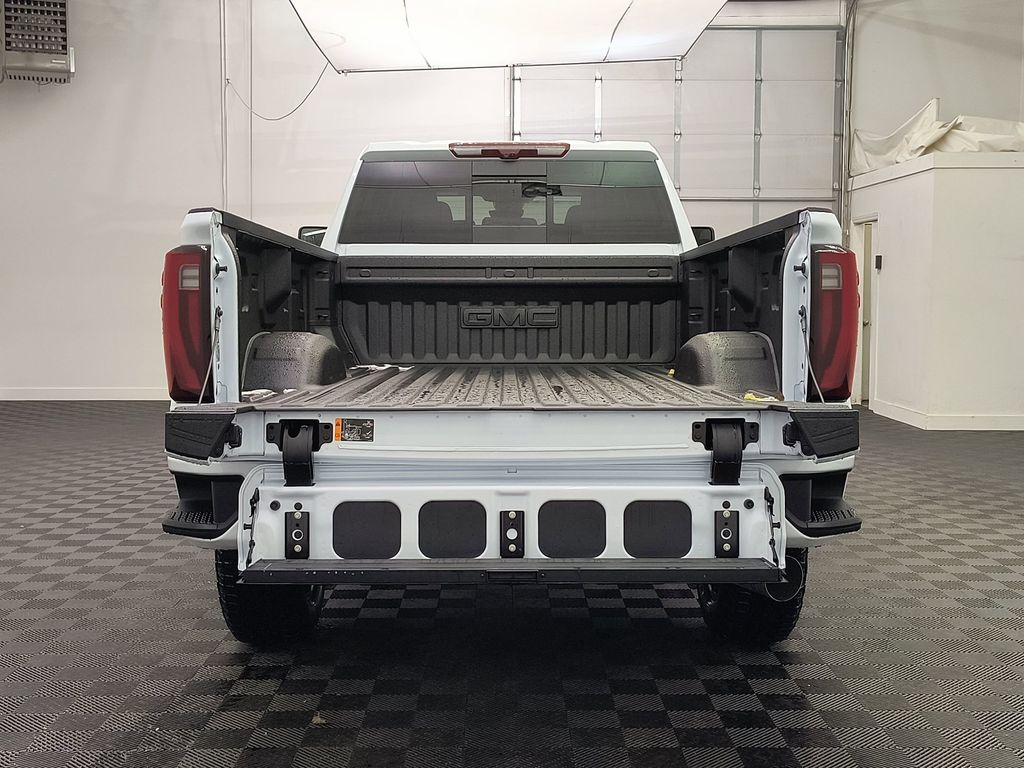 2026 GMC Sierra 2500HD Denali - Photo 19