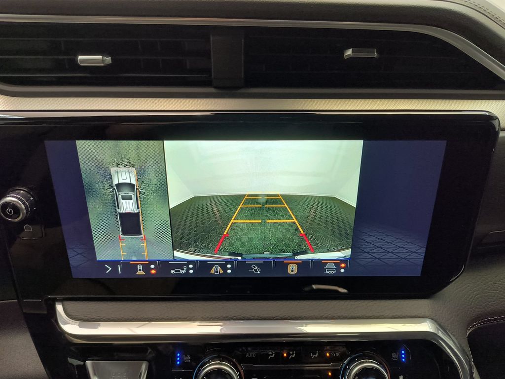 2026 GMC Sierra 3500HD Denali - Photo 16