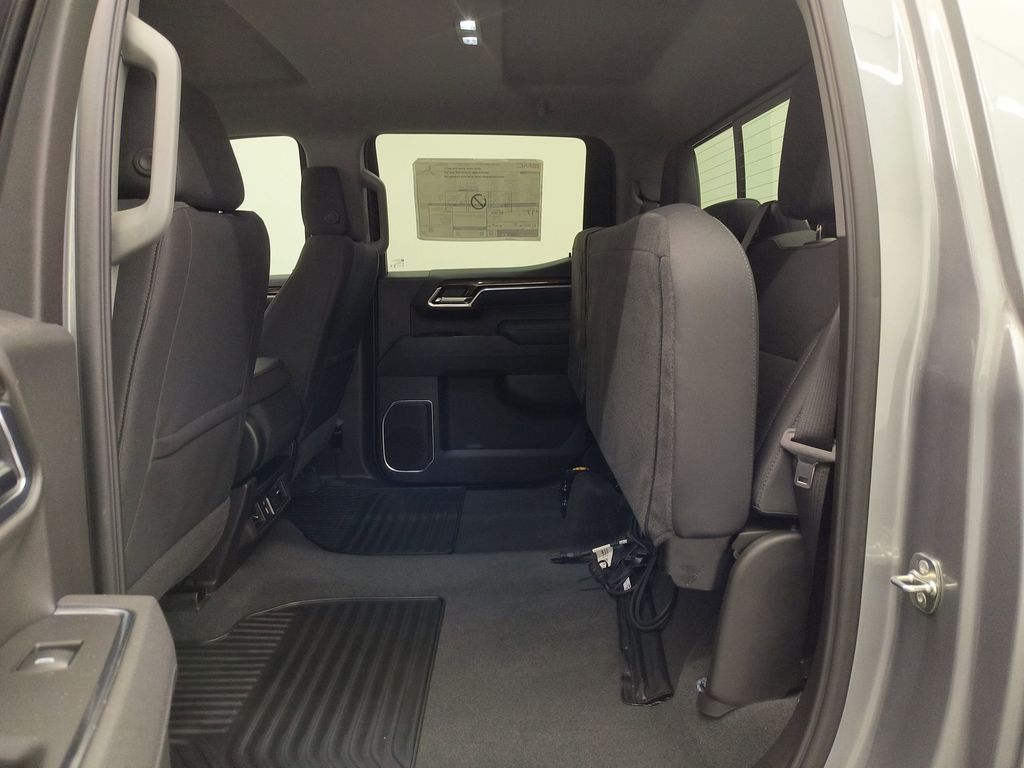 2026 GMC Sierra 1500 SLE - Photo 22