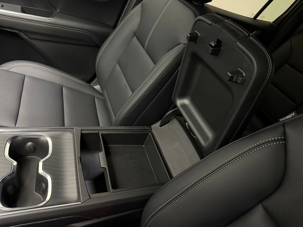 2026 GMC Acadia Elevation - Photo 33