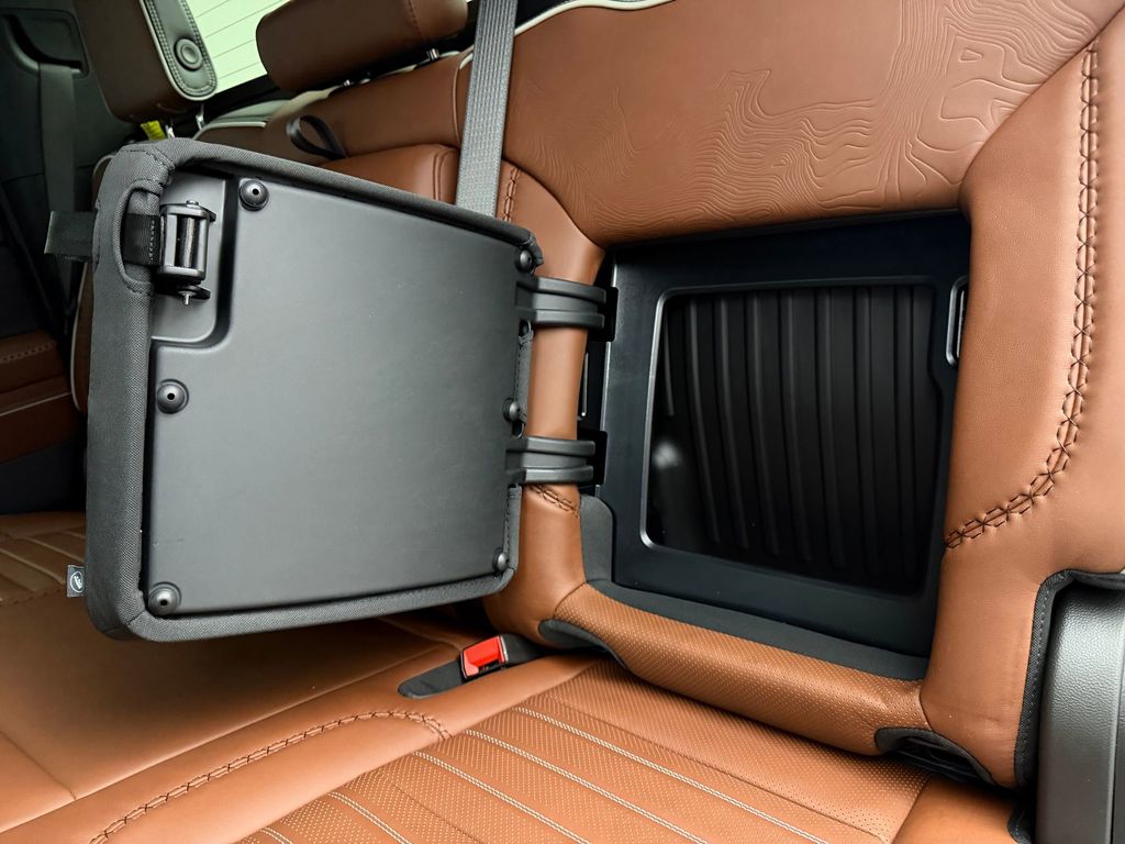 2026 GMC Sierra 3500HD Denali Ultimate - Photo 23