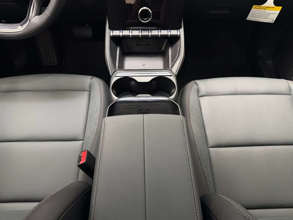 2027 GMC Terrain AT4 - Photo 18
