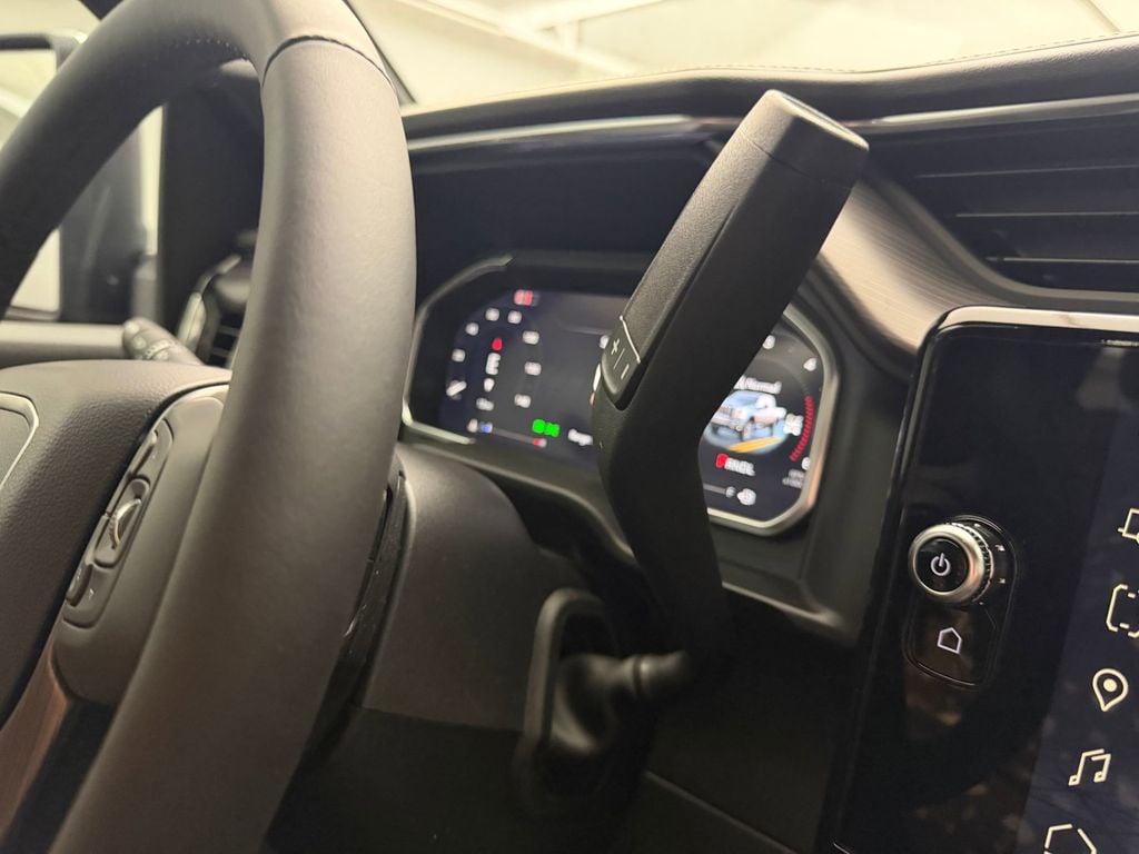 2026 GMC Sierra 3500HD Denali Ultimate - Photo 29