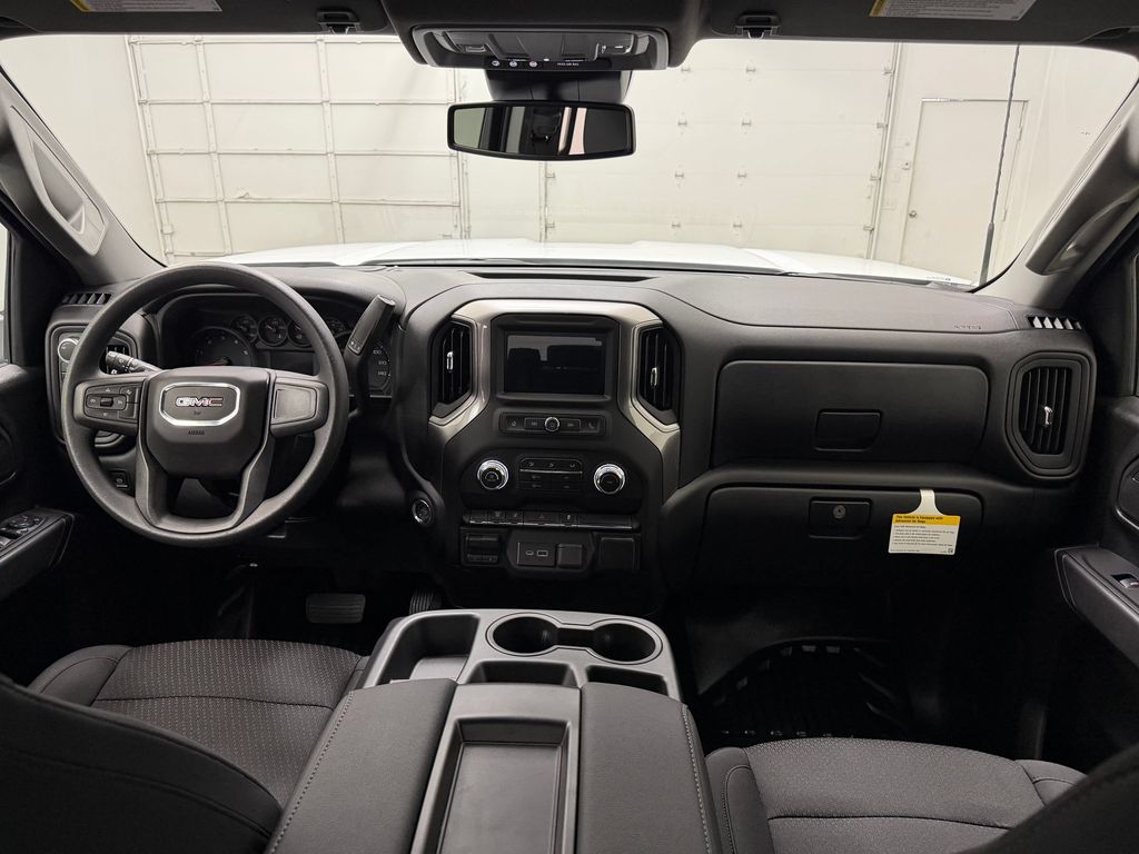 2026 GMC Sierra 3500 Chassis Cab Pro - Photo 13