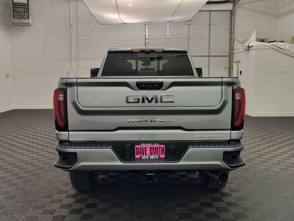2026 GMC Sierra 3500HD Denali Ultimate - Photo 10