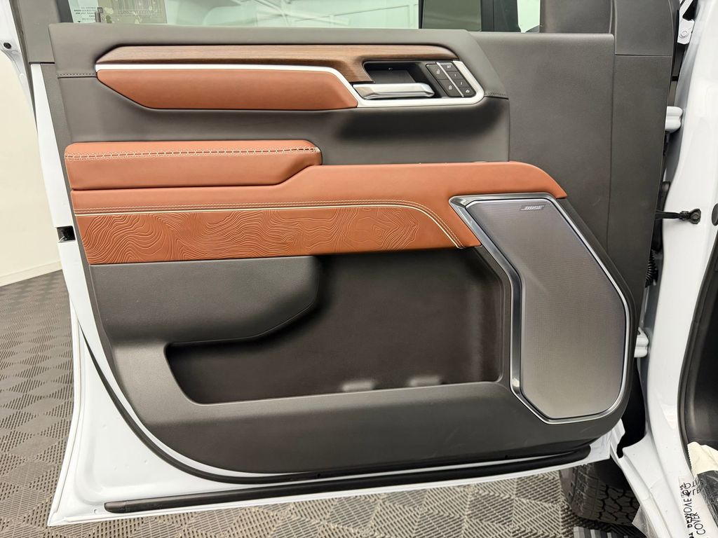 2026 GMC Sierra 3500HD Denali Ultimate - Photo 22