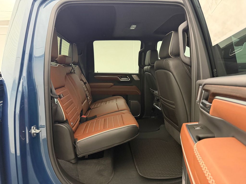 2026 GMC Sierra 3500HD Denali Ultimate - Photo 27
