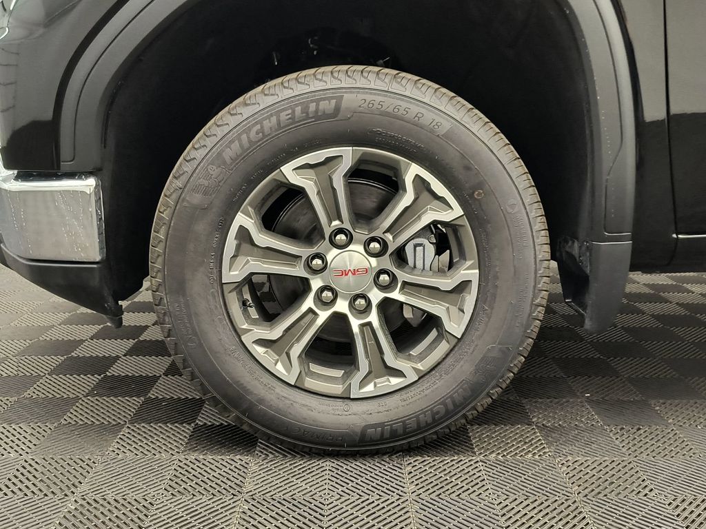 2026 GMC Sierra 1500 SLE - Photo 10