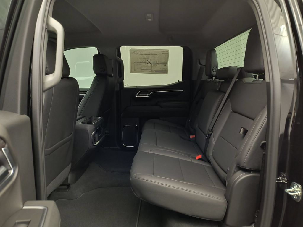 2026 GMC Sierra 1500 SLT - Photo 20