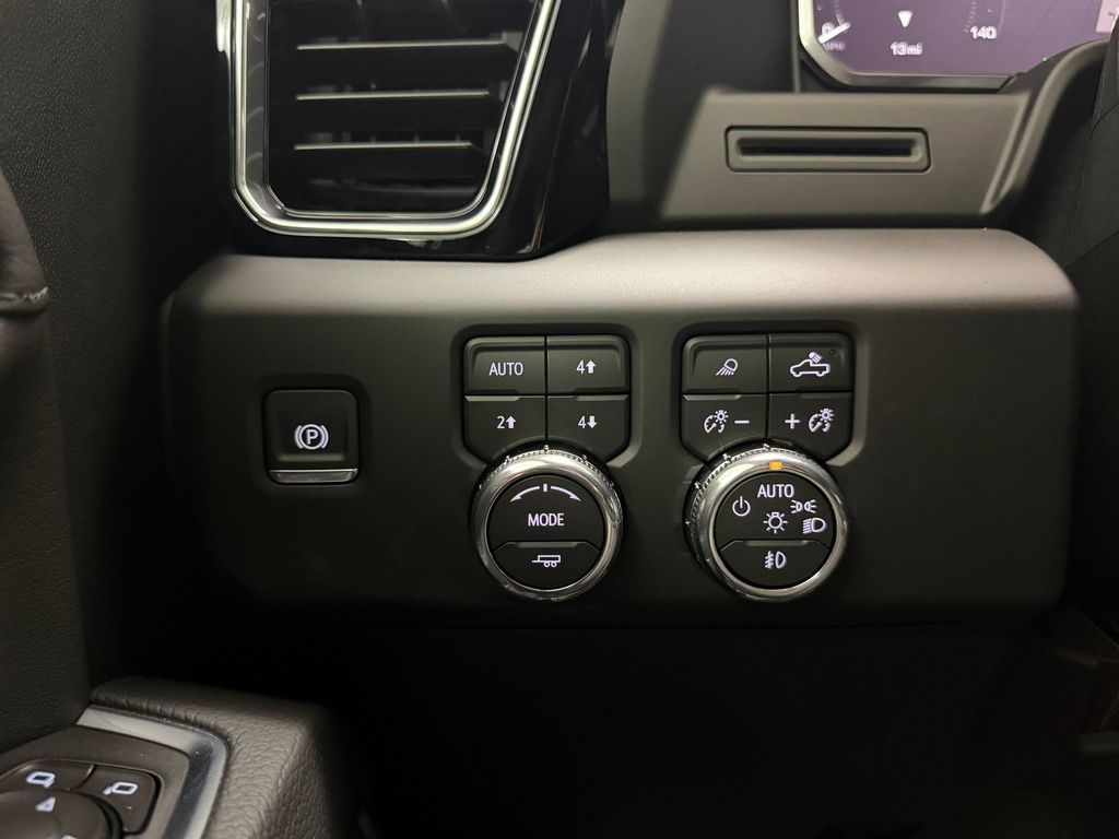 2026 GMC Sierra 3500HD Denali - Photo 15