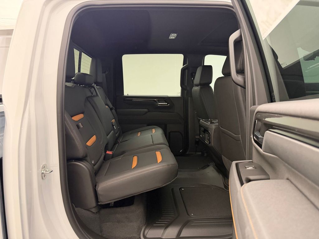 2026 GMC Sierra 2500HD AT4 - Photo 27