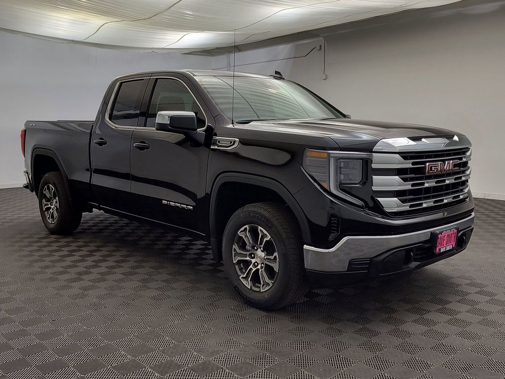 2026 GMC Sierra 1500 SLE - Photo 7