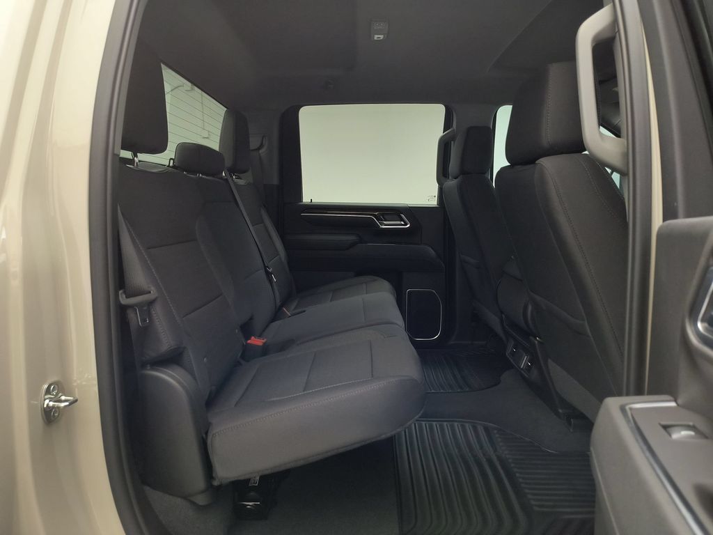 2026 GMC Sierra 3500HD SLE - Photo 30