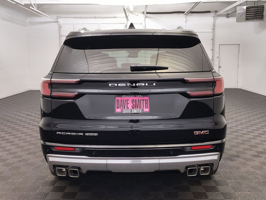 2026 GMC Acadia Denali - Photo 10
