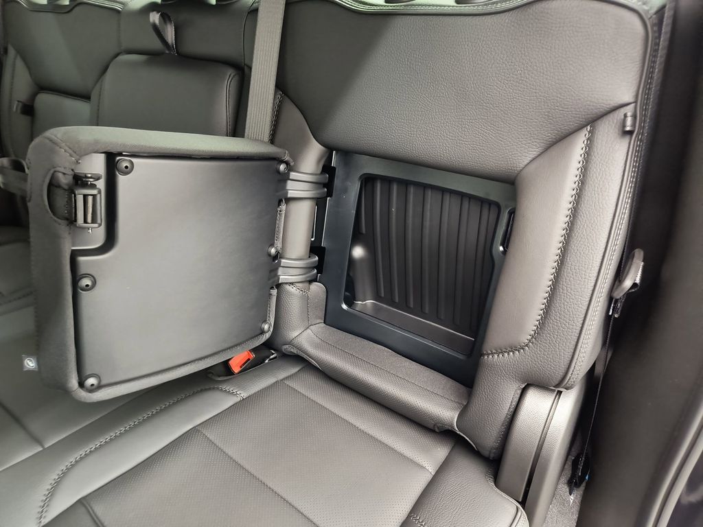2026 GMC Sierra 2500HD Denali - Photo 21