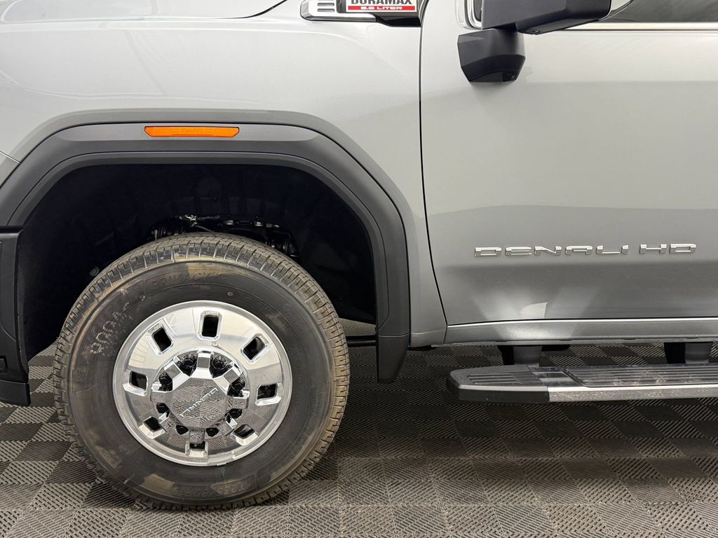 2026 GMC Sierra 3500HD Denali - Photo 11