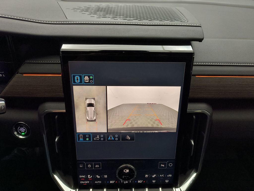 2026 GMC Acadia Denali - Photo 26