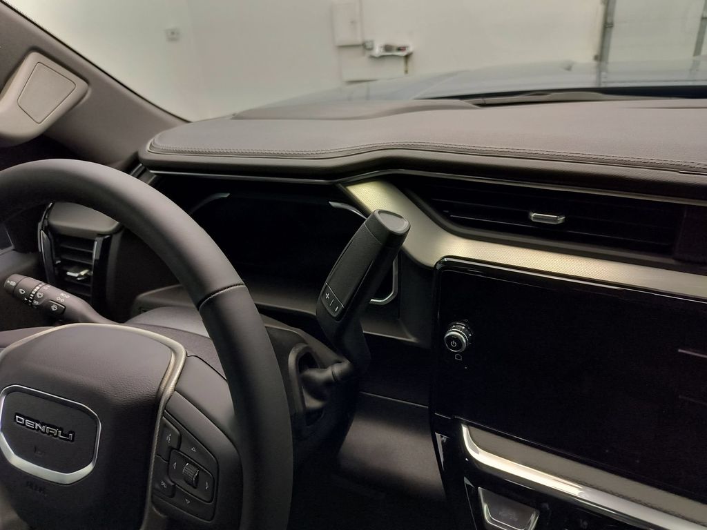 2026 GMC Sierra 3500HD Denali - Photo 29