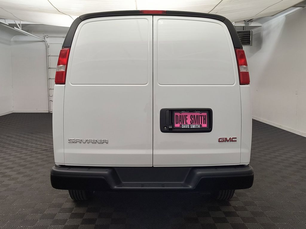2026 GMC Savana Cargo Work Van - Photo 10