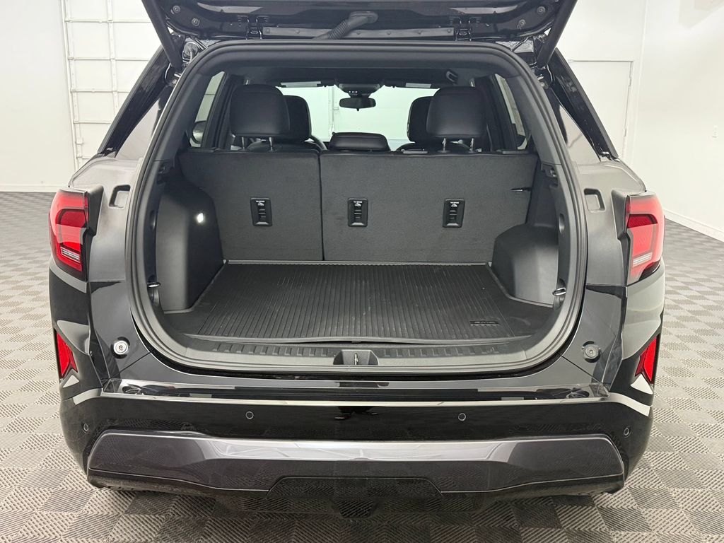 2027 GMC Terrain AT4 - Photo 26