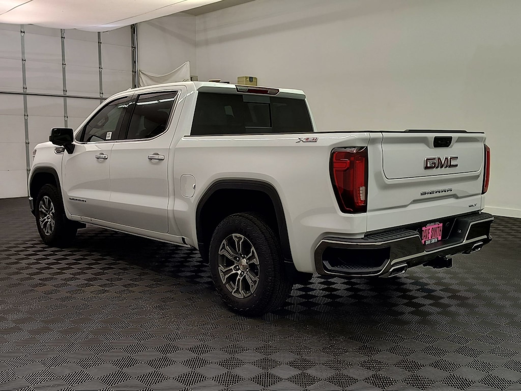 New 2026 GMC Sierra 1500 SLT Truck
