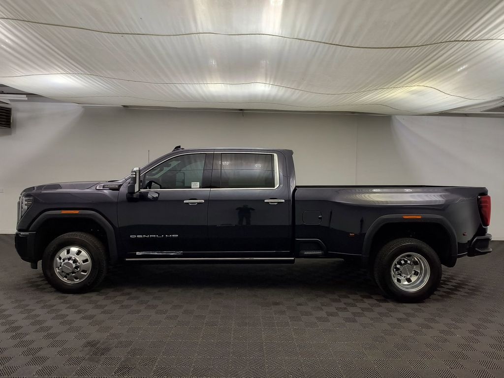 New 2026 GMC Sierra 3500 HD Denali Ultimate DRW Truck