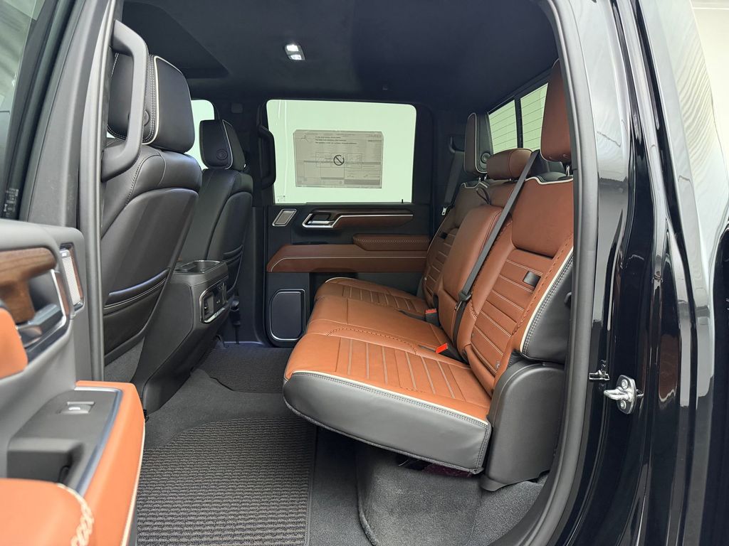2026 GMC Sierra 3500HD Denali Ultimate - Photo 13