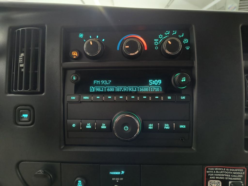 2026 GMC Savana Cargo Work Van - Photo 14