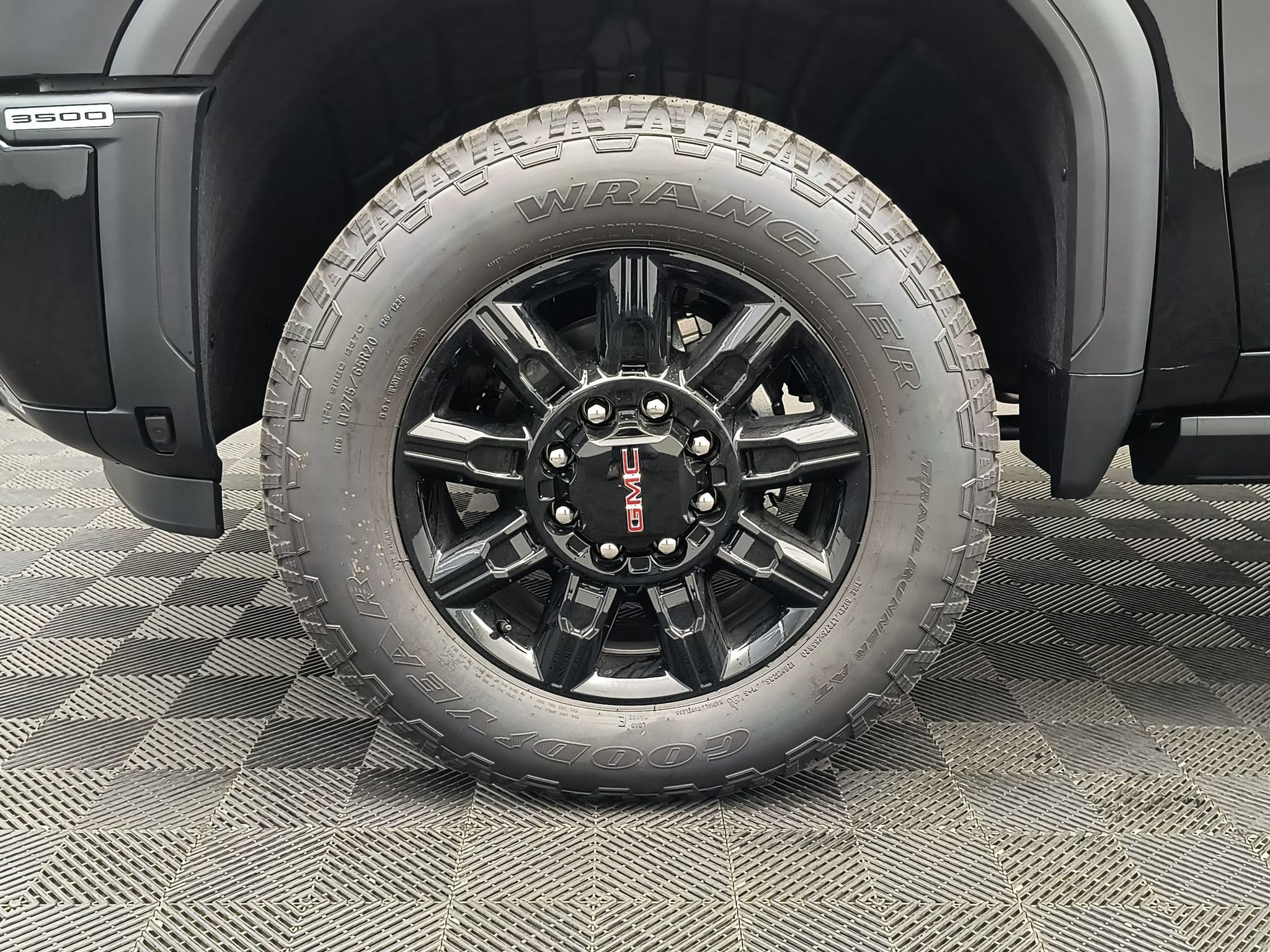 2026 GMC Sierra 3500HD AT4 - Photo 10