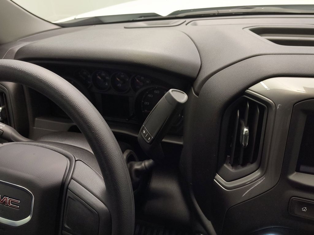 2026 GMC Sierra 2500HD Pro - Photo 18