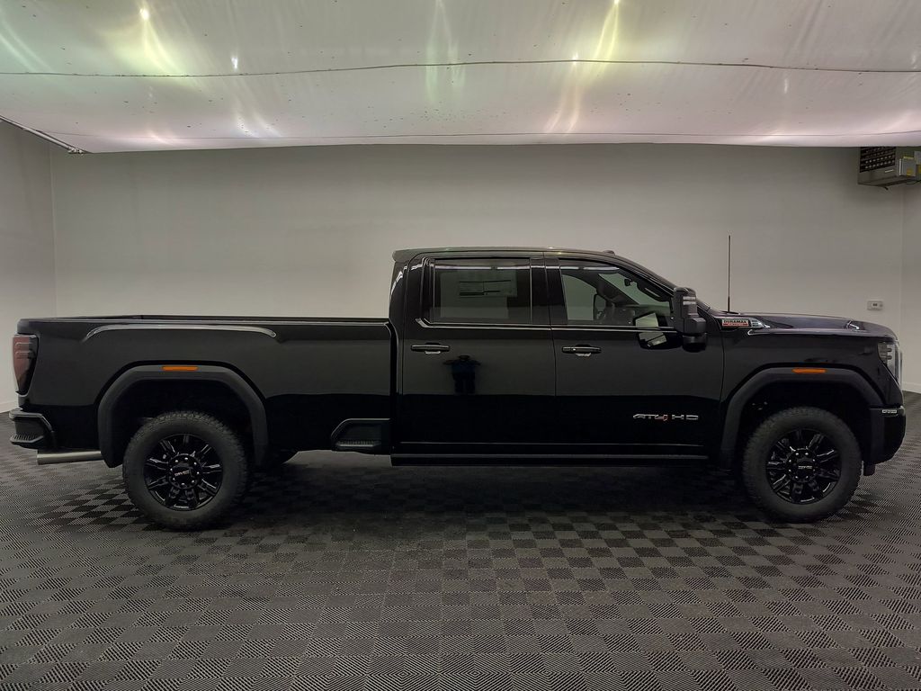 2026 GMC Sierra 2500HD AT4 - Photo 8