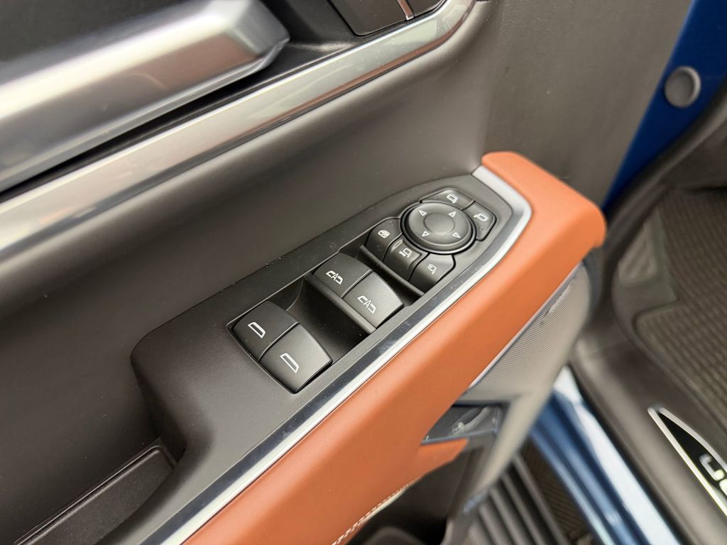2026 GMC Sierra 3500HD Denali Ultimate - Photo 12