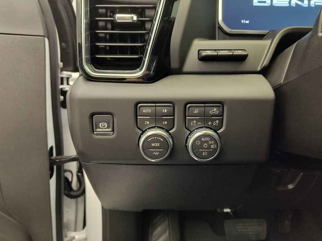 2026 GMC Sierra 2500HD Denali - Photo 28