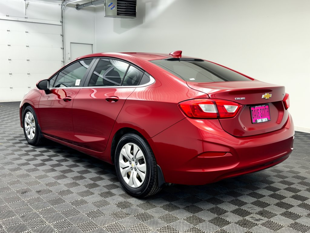 Used 2018 Chevrolet Cruze LT Car