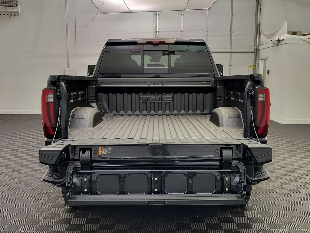 2026 GMC Sierra 2500HD Denali - Photo 20