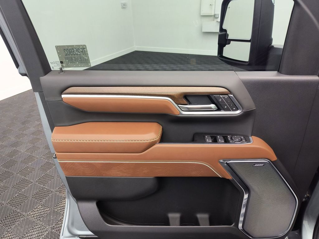 2026 GMC Sierra 2500HD Denali Ultimate - Photo 17