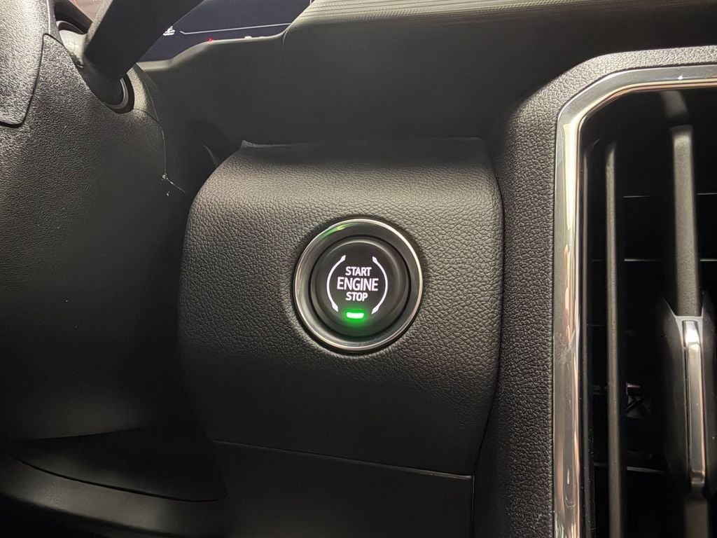 2026 GMC Acadia Elevation - Photo 16