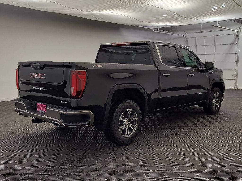 2026 GMC Sierra 1500 SLT - Photo 8