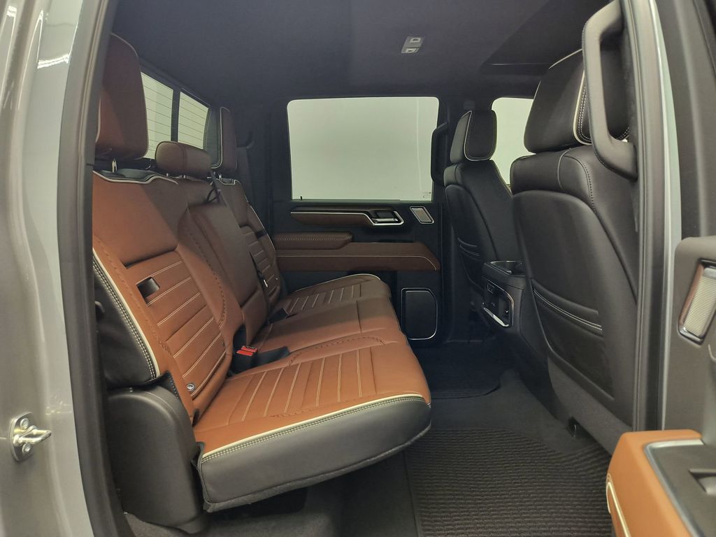 2026 GMC Sierra 3500HD Denali Ultimate - Photo 31
