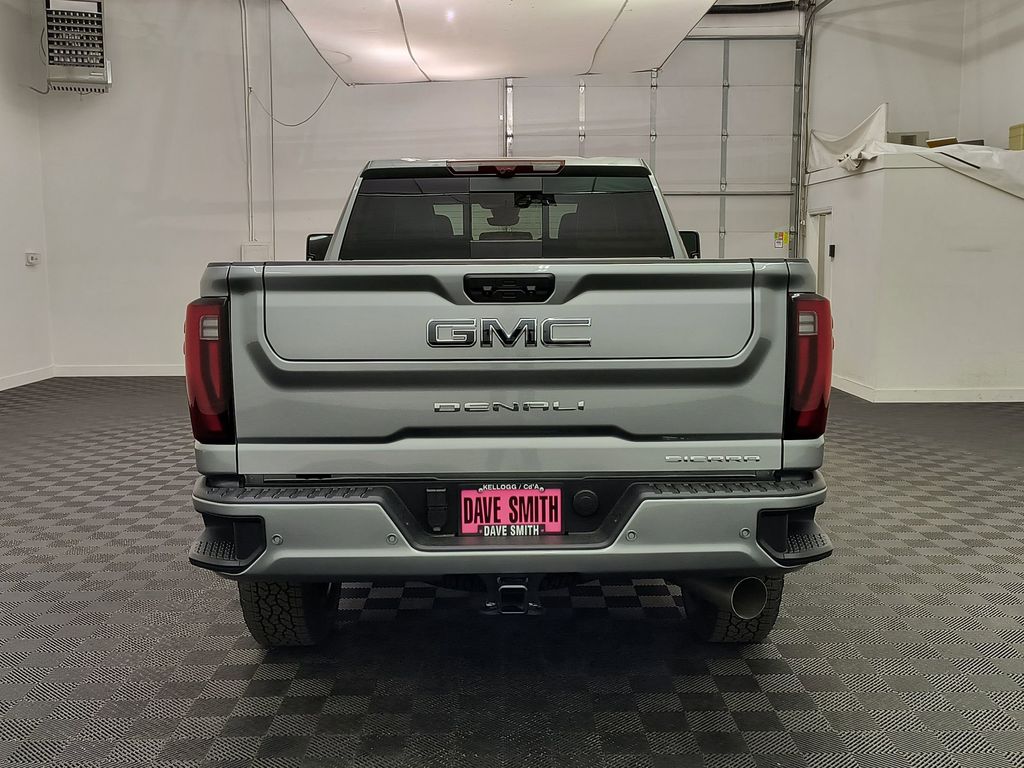 2026 GMC Sierra 3500HD Denali Ultimate - Photo 10